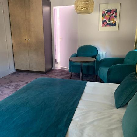 L'Hostellerie D'Acquigny エクステリア 写真