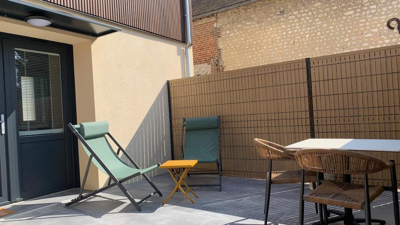 L'Hostellerie D'Acquigny エクステリア 写真