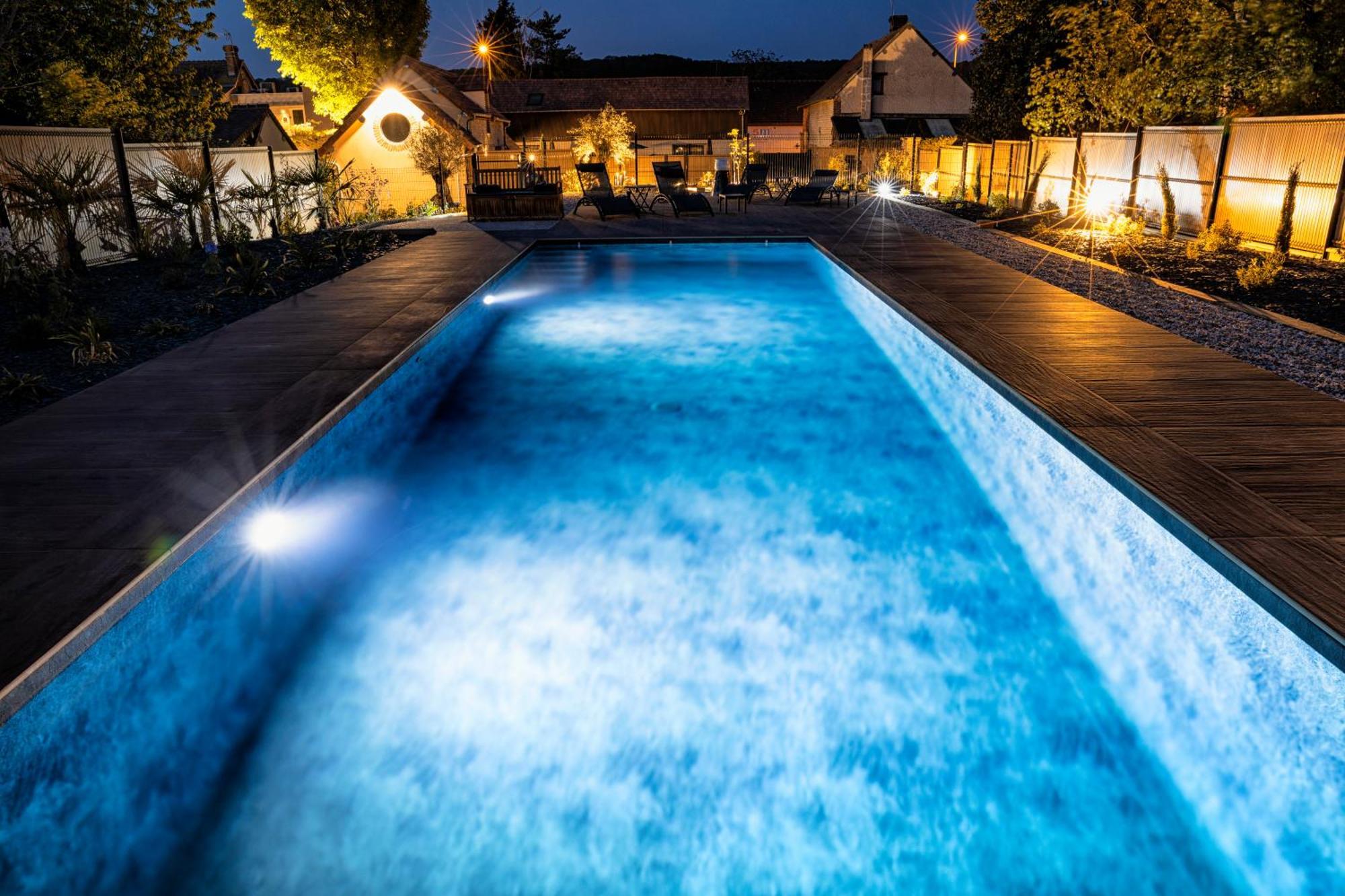 L'Hostellerie D'Acquigny エクステリア 写真